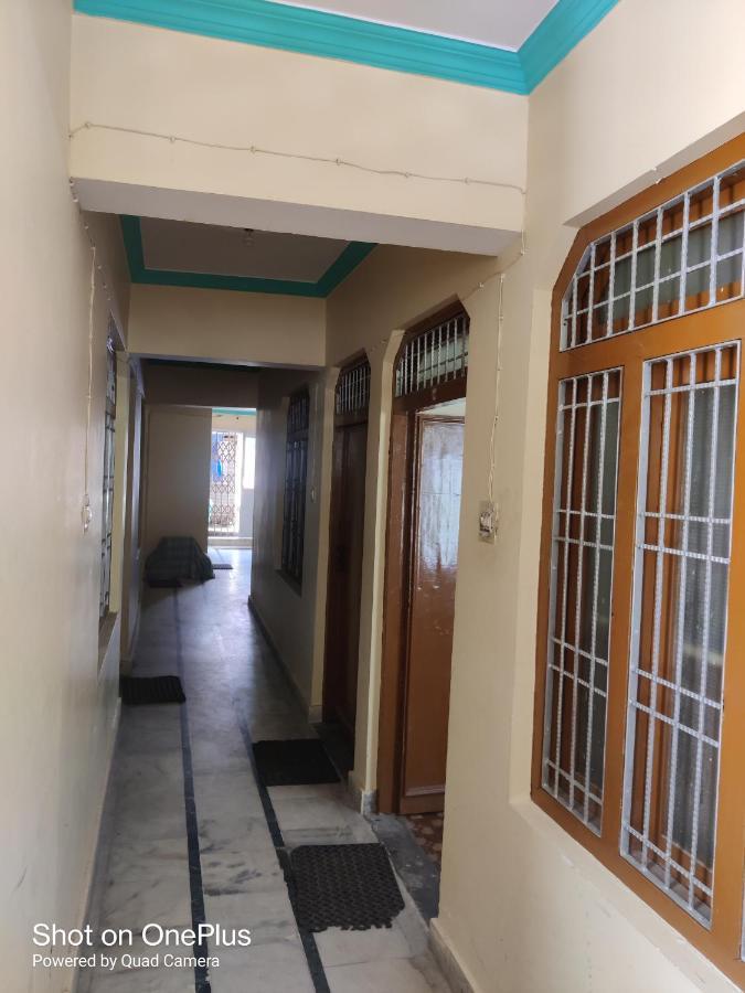 Hari Krishna Guest House Pandukeshwar Buitenkant foto