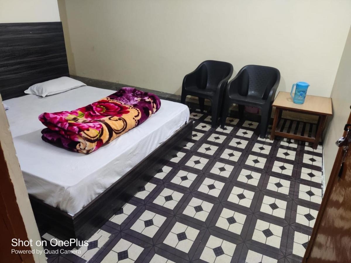 Hari Krishna Guest House Pandukeshwar Buitenkant foto