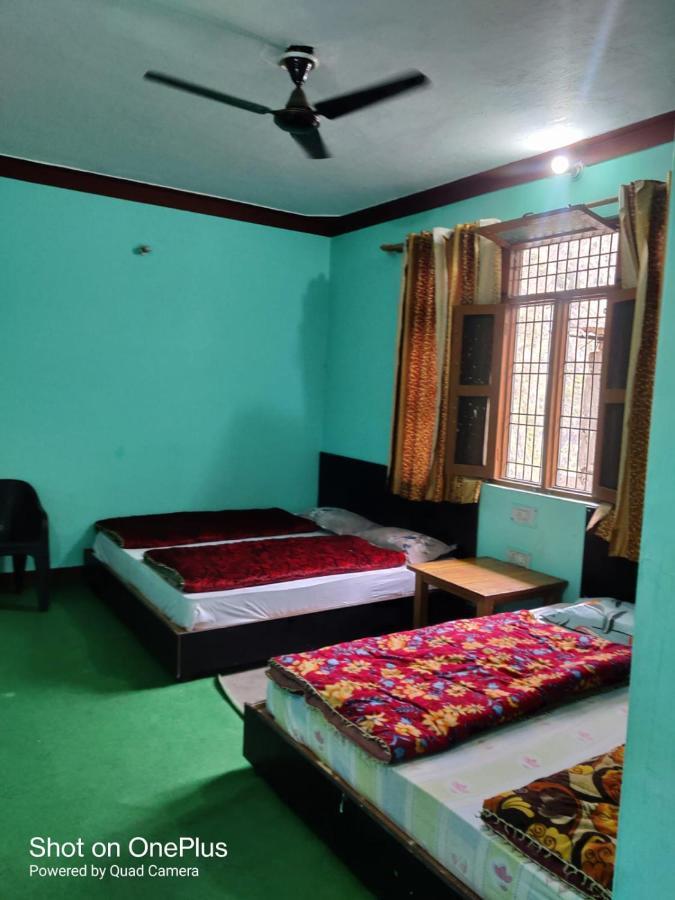 Hari Krishna Guest House Pandukeshwar Buitenkant foto